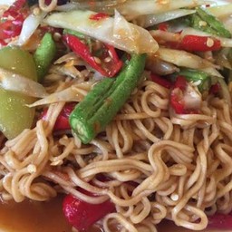 ตำมาม่าปูปลาร้า