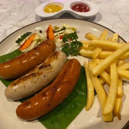 ไส้กรอกรวมย่าง