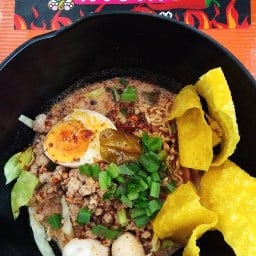 ก๋วยเตี๋ยวต้มยำนัว&เนีย