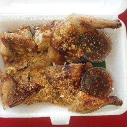 ไก่อบโอ่ง "ลุงแจ๊ค"