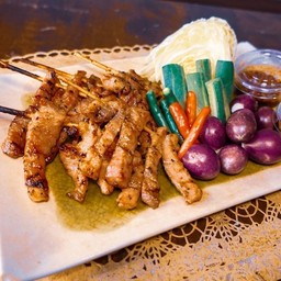 หมูปลาร้าบู๊ตึ้ง พระโขนงปรีดี2