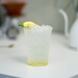 มะนาวน้ำผึ้ง โซดา