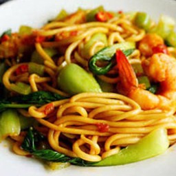 บะหมี่ผัดกุ้ง虾炒面