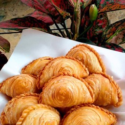 กินปุ๊บ 🥟 กระหรี่ปั๊บ by คุณหญิงโม