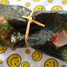 แซนวิช สาหร่ายปูอัด แฮม สาหร่ายแผ่นใหญ่ๆๆ เต็มแากเต็มคำ