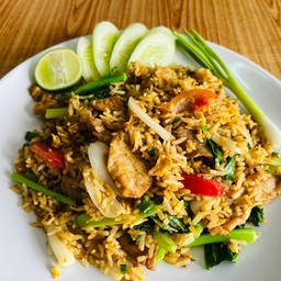 ข้าวผัดรถไฟ