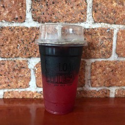 อเมริกาโน่ สตรอเบอรี่ เย็น (Iced Americano strawberry)