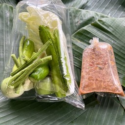 ชุดผักน้ำพริกกะปิ
