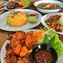 สกล-นครแซ่บ