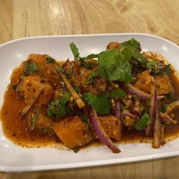 ลาบปลาแซลมอน