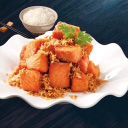 SALMON TEEYUI