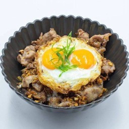 ข้าวหมูติดดาว