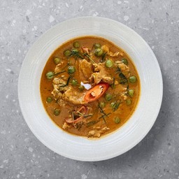 A24 พะแนง ไก่,หมู,เนื้อ,ผัก เต้าหู้