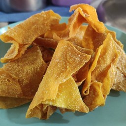 เกี้ยวกรอบ