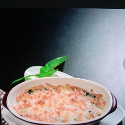 ผักโขมอบชีส