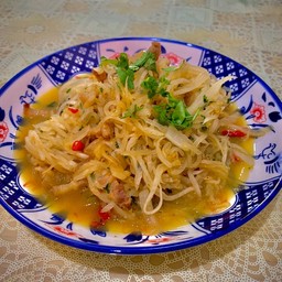 ผัดหัวไชเท้า 肉炒萝卜丝