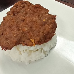 ข้าวราดหมูแผ่น