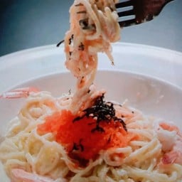 สปาเก็ตตี้ครีมซอสกุ้งไข่กุ้ง