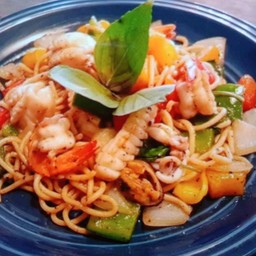 สปาเก็ตตี้พริกไทยดำ