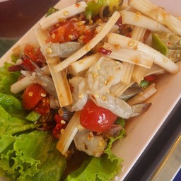 ตำไหลบัวกุ้งสด