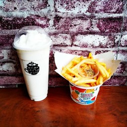 นมหมี มัน นัว +เฟรนช์ฟรายส์ เล็ก