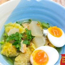 บะหมี่+ไข่ต้ม (น้ำใส)