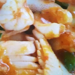 ผัดพริกแกงทะเล