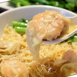 บะหมี่+เกี๊ยวหมู (น้ำใส)