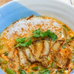 ข้าวต้มหมูทอดต้มยำ (น้ำข้น)