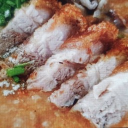 ข้าวต้มไก่ทอดต้มยำ (น้ำข้น)