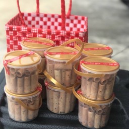 ทองม้วนยายป๊อกแป๊ก