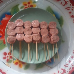 แหนมไก่เอ็นไก่