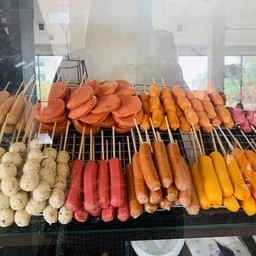 รวมมิตรลูกชิ้นไส้กรอก