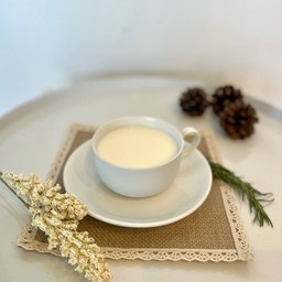 นมวนิลลาร้อน