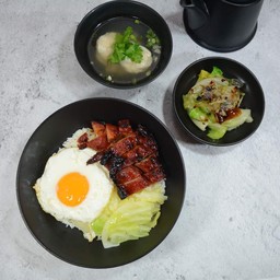 SET A ข้าวหมูแดงไข่ดาว (พิเศษหมู)