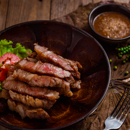 เนื้อย่างจิ้มแจ่ว