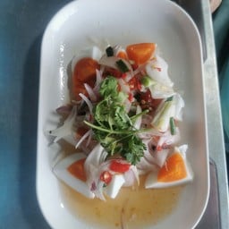 ยำไข่เค็ม