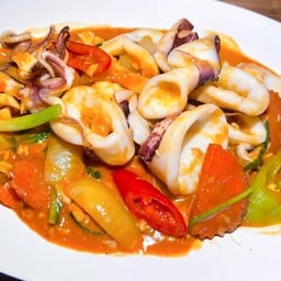 หมึกผัดไข่เค็ม