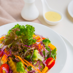สลัดผักรวม