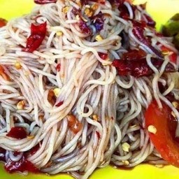 ตำขนมจีน