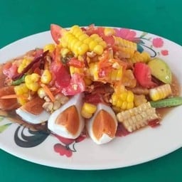 ส้มตำเมืองเลย สุดแซ่บ - ถนนเดชอุดม