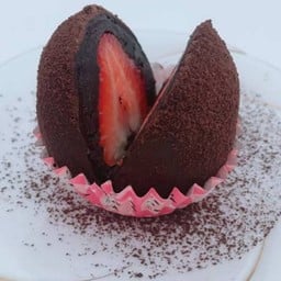 ไดฟูกุสตอเบอรี่ ไส้ช็อกโกแลตหนึบ Size S