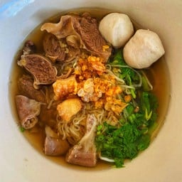 กินเส้น - ก๋วยเตี๋ยวหมูตุ๋น