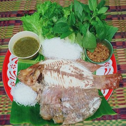 ส.สมพงษ์ จักรพรรดิ์ปลาเผา