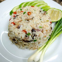 ข้าวผัดปลาทูพริกสด