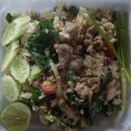 ข้าวผัดหมู