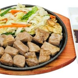 สเต๊กเหมูหรือไก่