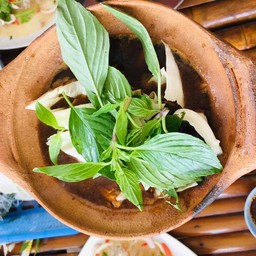 มนต์อีสาน