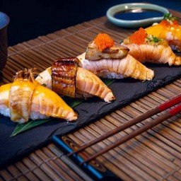 Salmon Toro Aburi Fusion