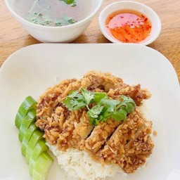 ข้าวมันไก่โกแดง